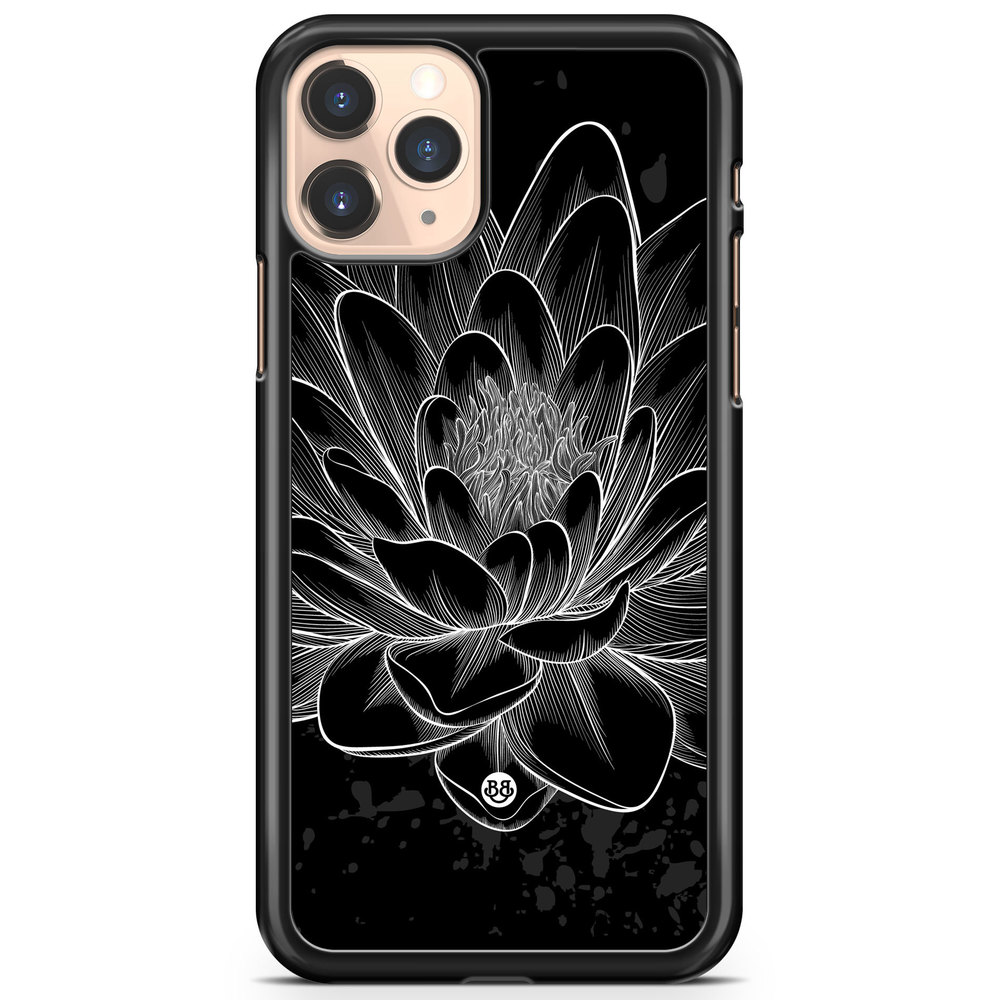iPhone 11 Pro Case - Black/White Lotus
