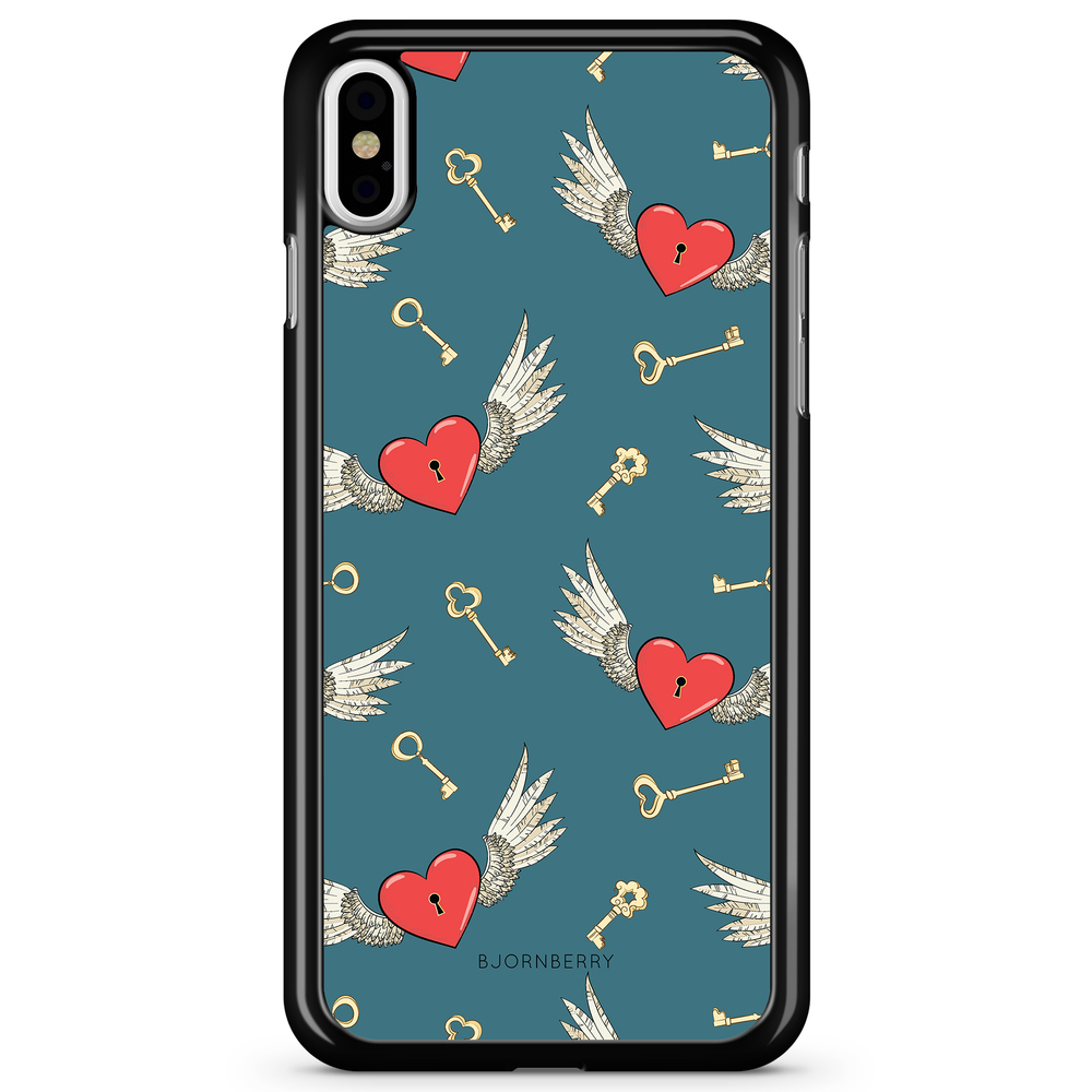 iPhone X / XS Case - Hearts 'n Wings