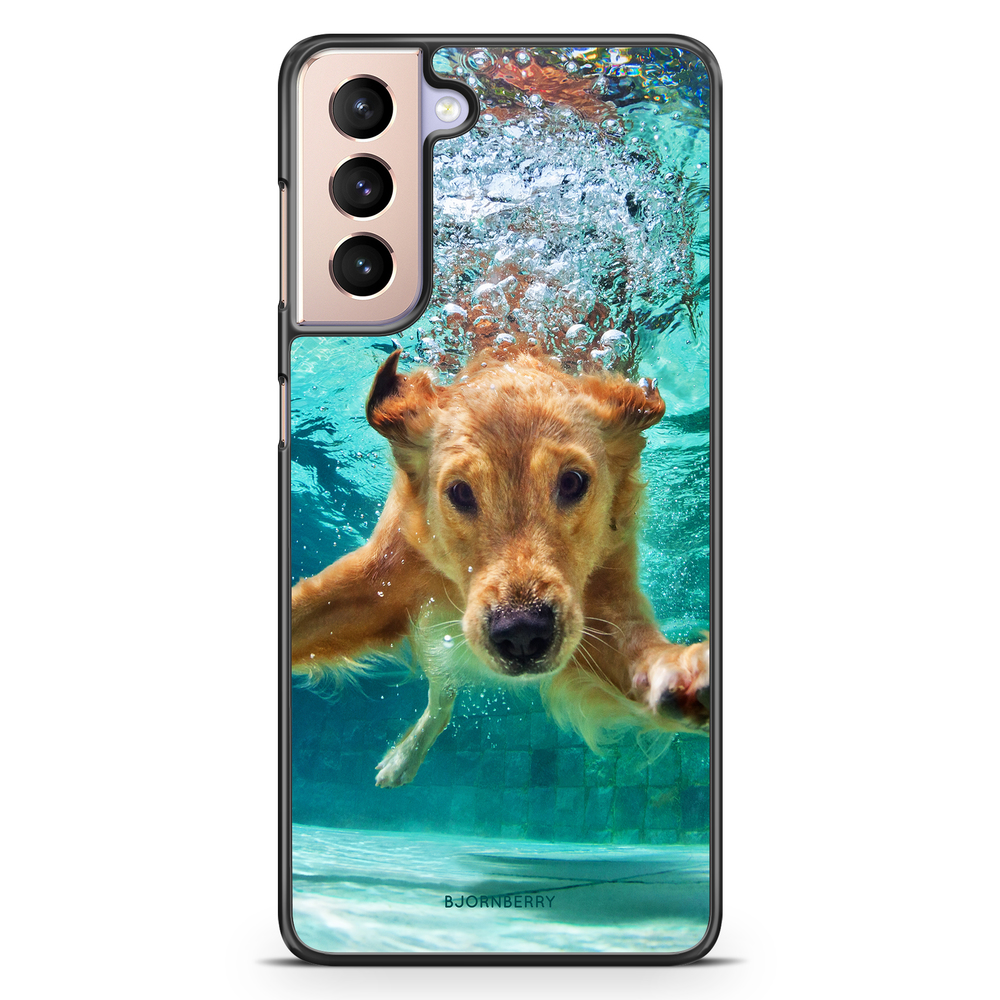 Samsung Galaxy S21 Skal - Hund i Vatten | Mobilskal & Mobilfodral BJORNBERRY