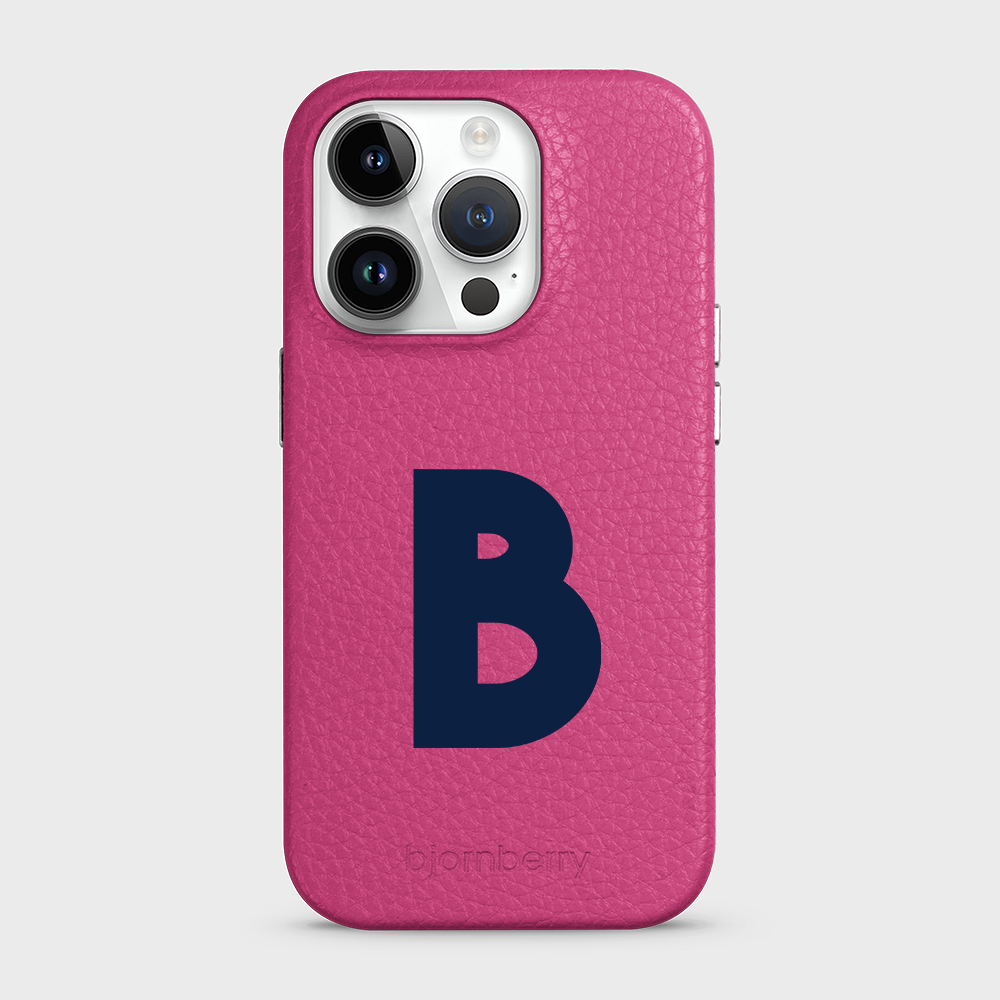 iPhone 15 Pro Personalised Leather Case - Initial - 21