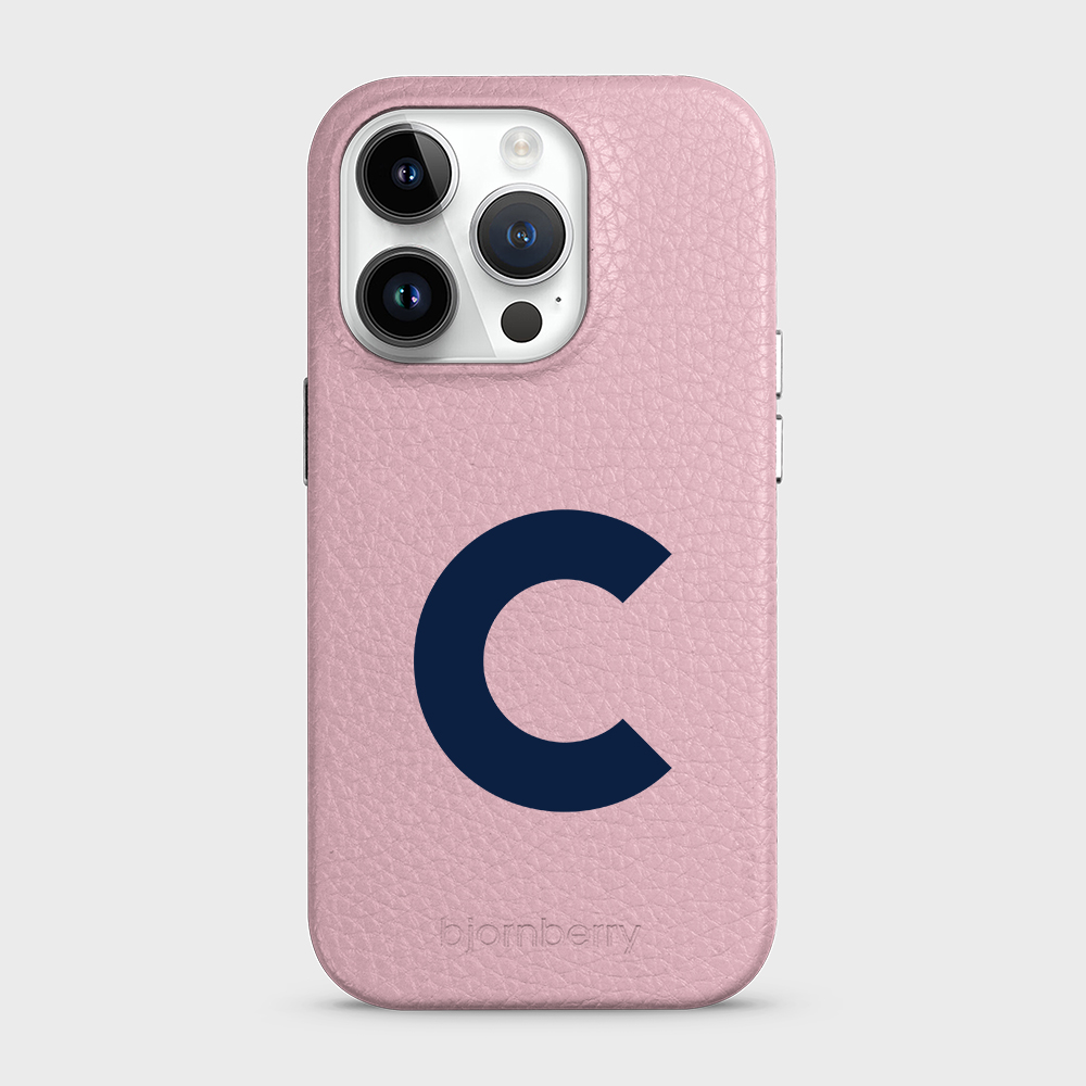 iPhone 15 Pro Personalised Leather Case - Initial - 22