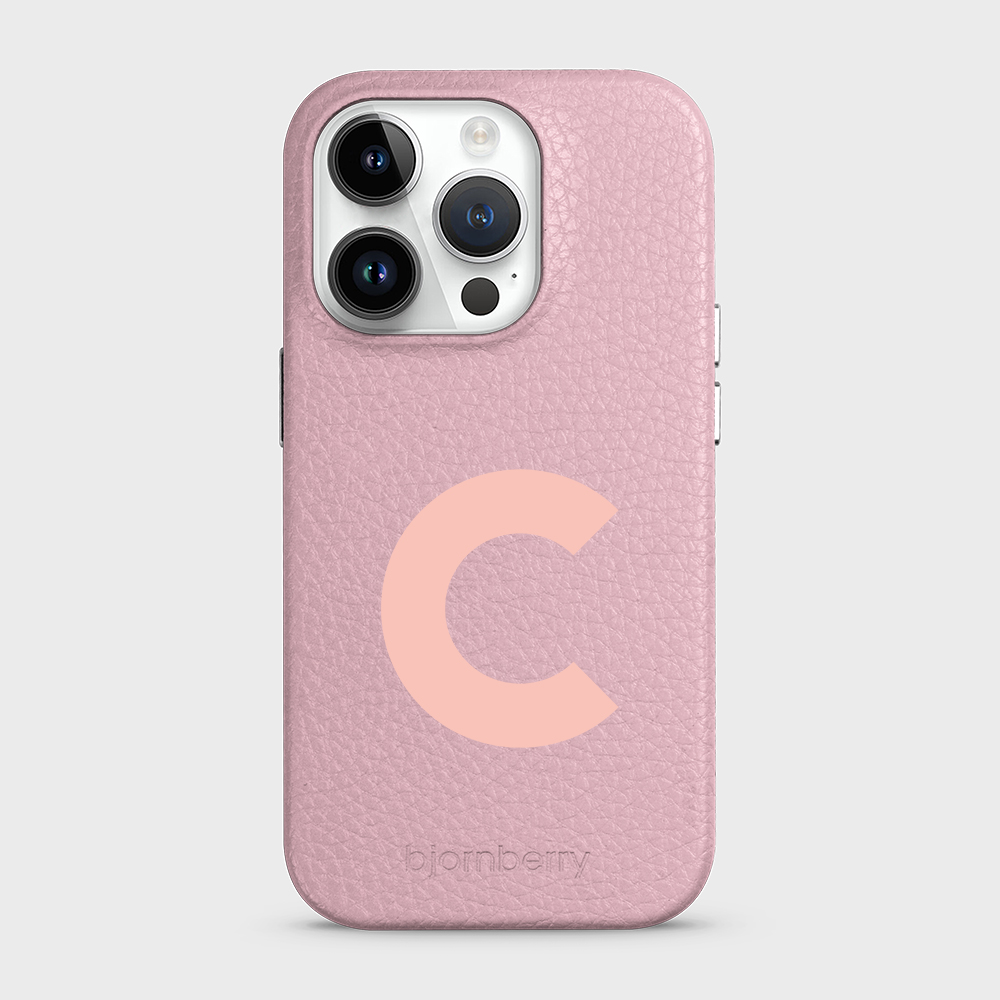 iPhone 15 Pro Personalised Leather Case - Initial - 26
