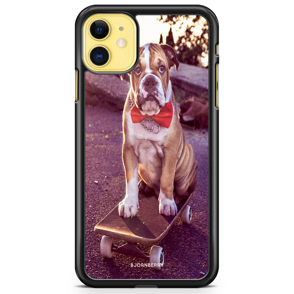 iPhone 11 Case - Bulldog skateboard