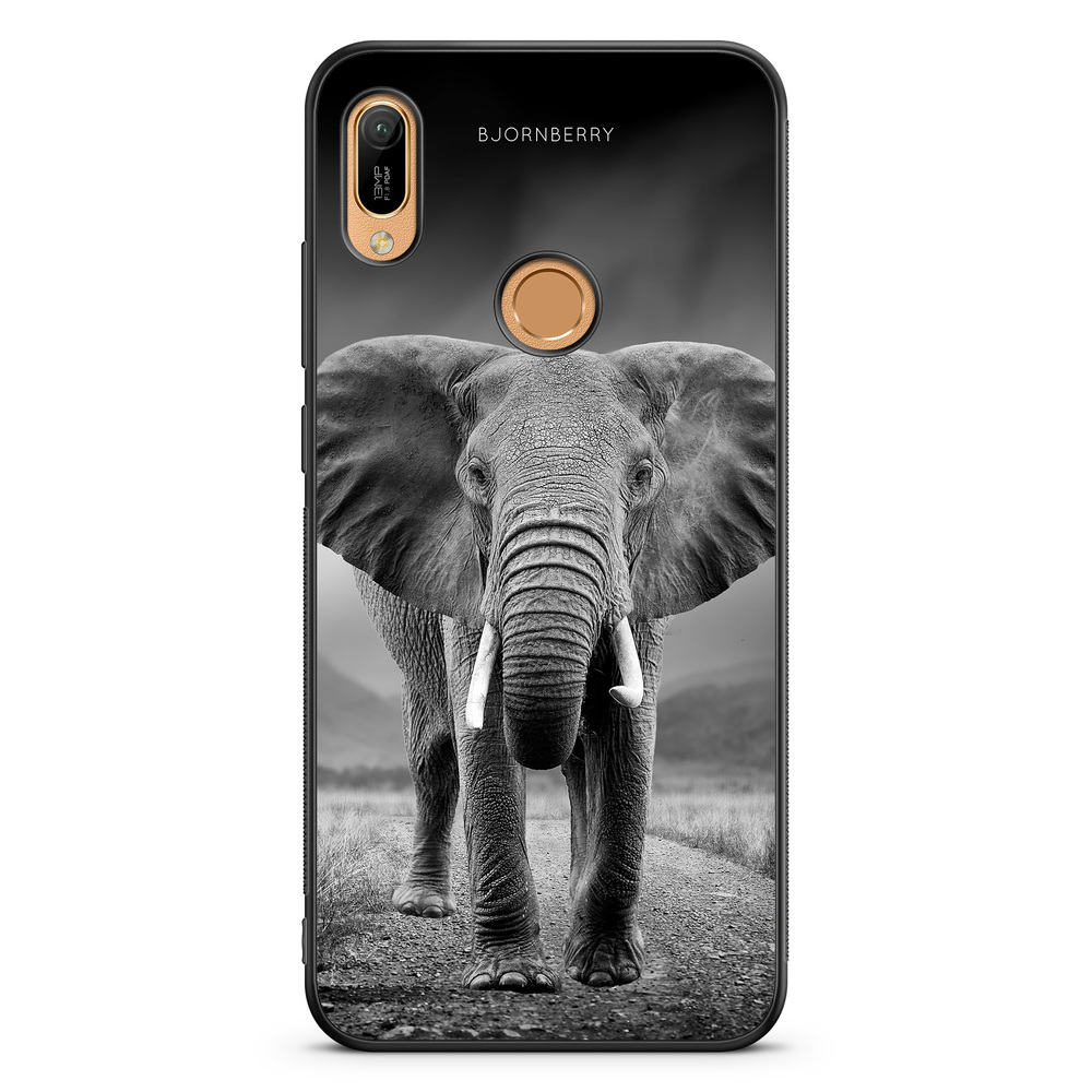 Huawei Y6 2019 Case - Black/White Elephant