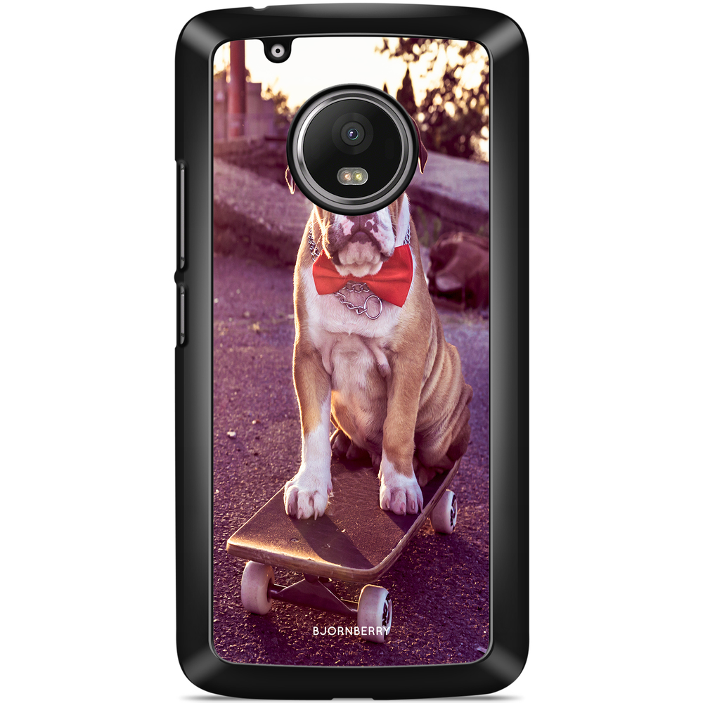 Moto G5 Plus Case - Bulldog skateboard
