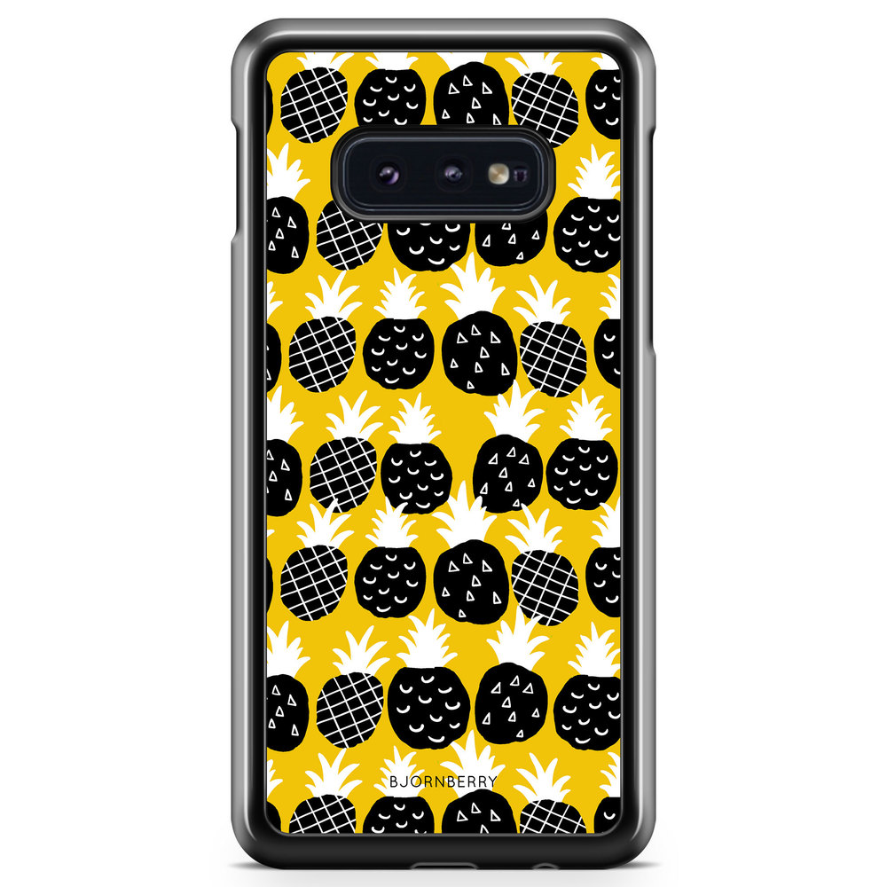 Samsung Galaxy S10e Case - Pineapples