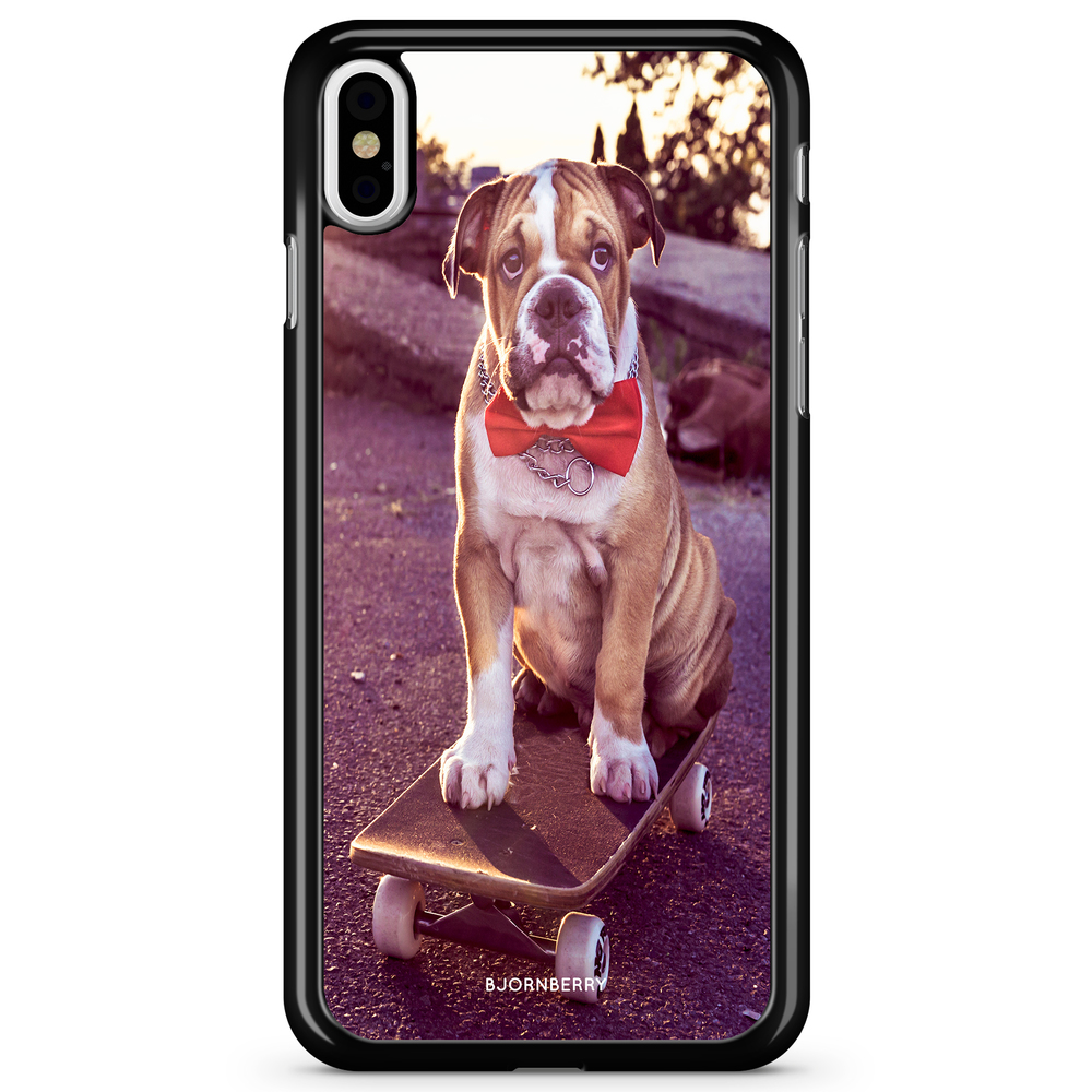 iPhone X / XS Case - Bulldog skateboard