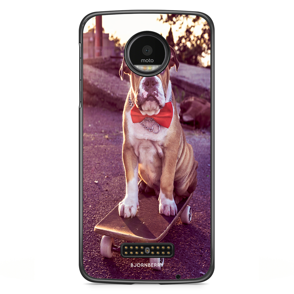 Moto Z2 Play Case - Bulldog skateboard