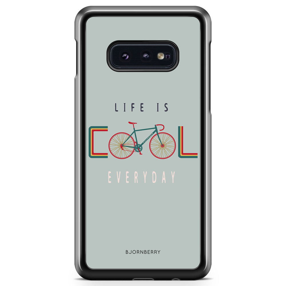 Samsung Galaxy S10e Case - Life Is Cool