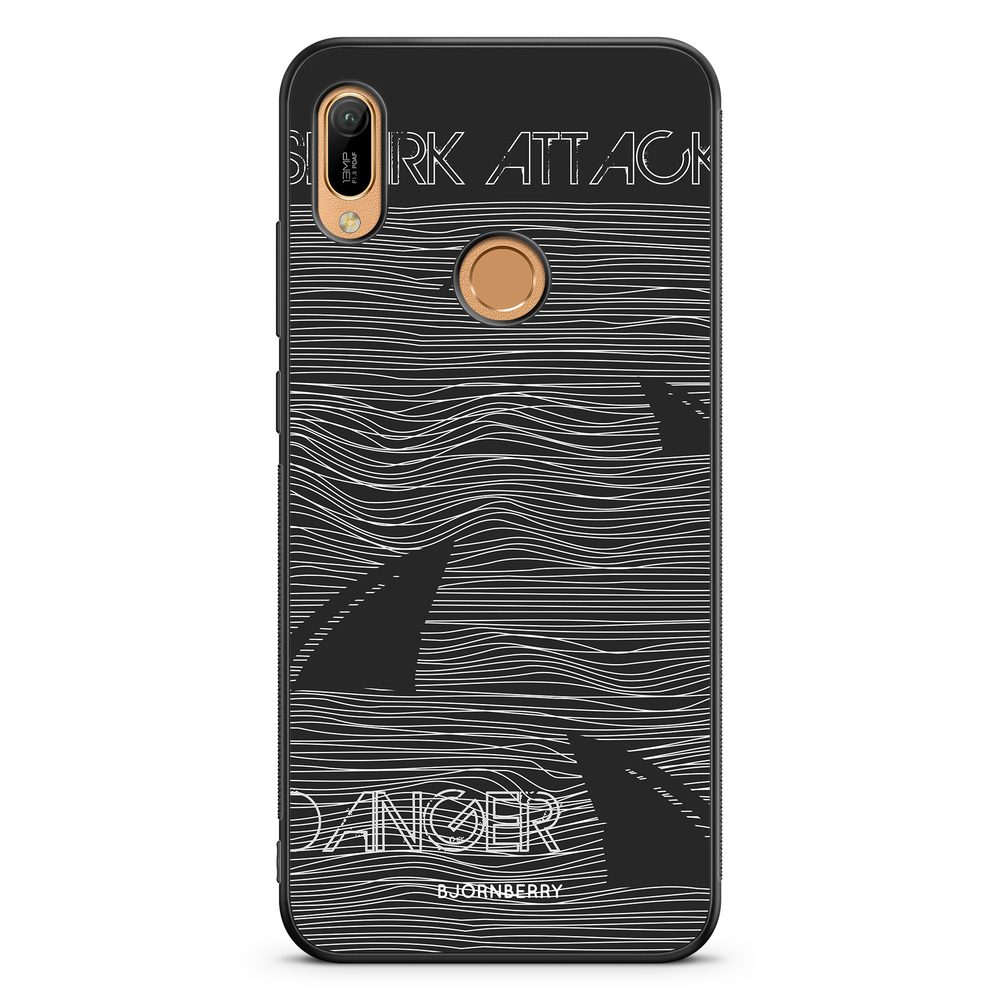 Huawei Y6 2019 Case - Shark Attack