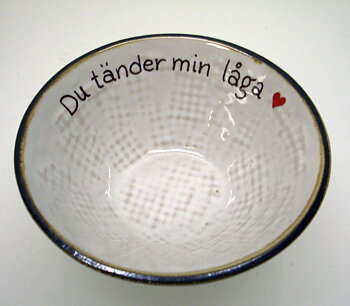 Hessian skål med brun kant  9 x 4 cm  Låga