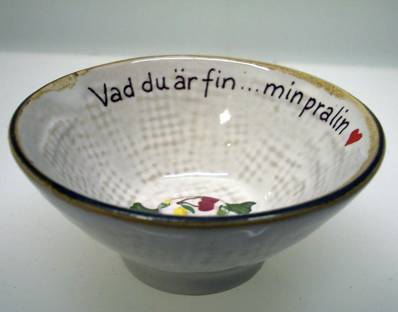Hessian skål med brun kant  9 x 4 cm  Pralin B - 2