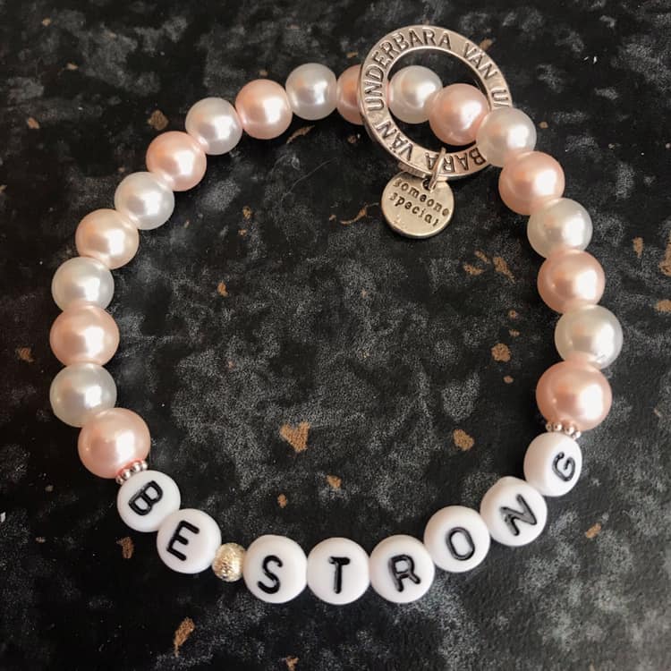 Armband Be Strong , Fri frakt