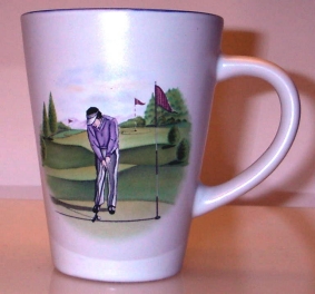Mugg Golf Putting 1