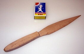 Brevöppnare i Al, "Brevkniv"