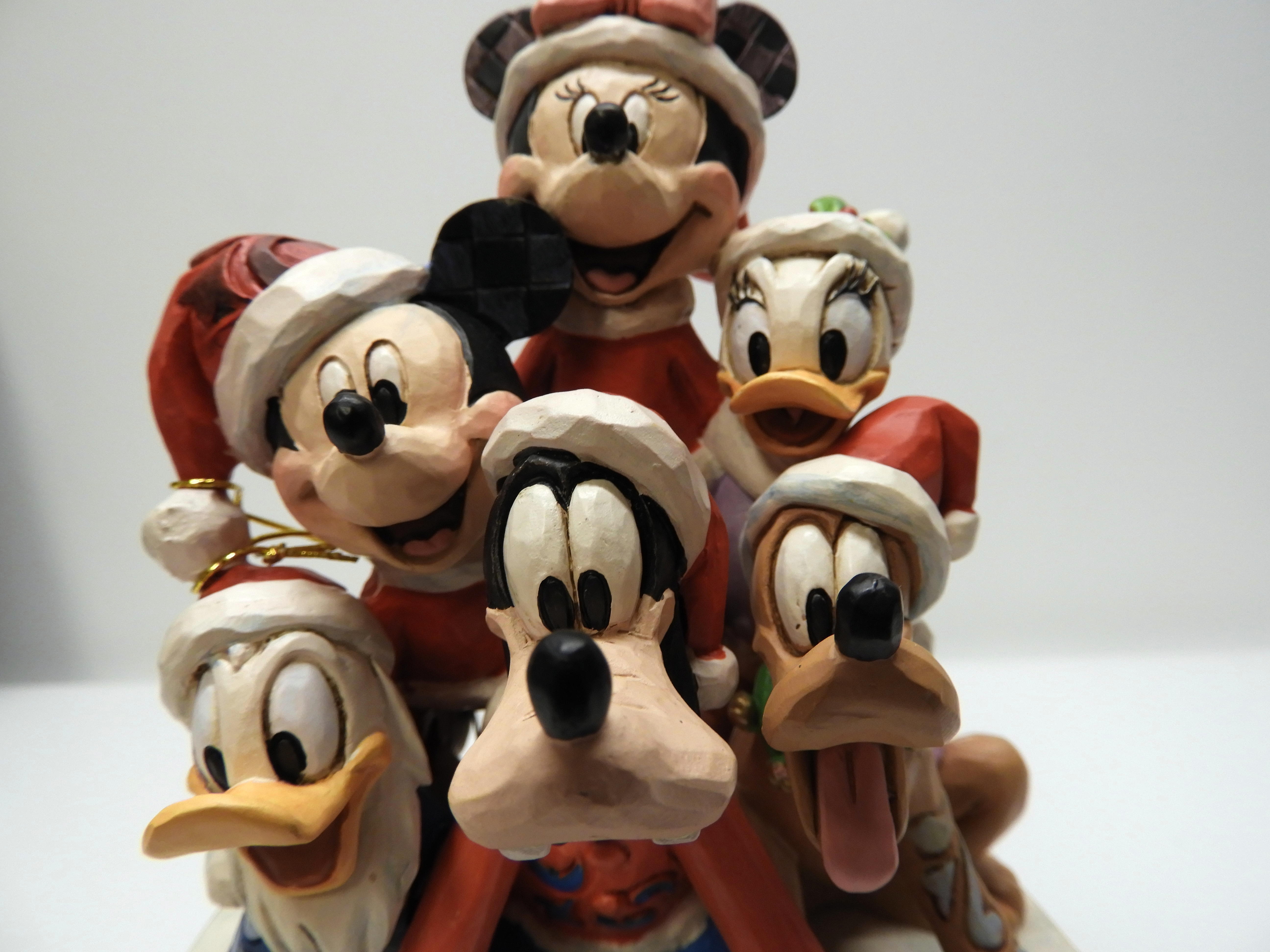 Disney Piled High With Holiday Christmas - Musse & Vänner av Jim Shore - 6