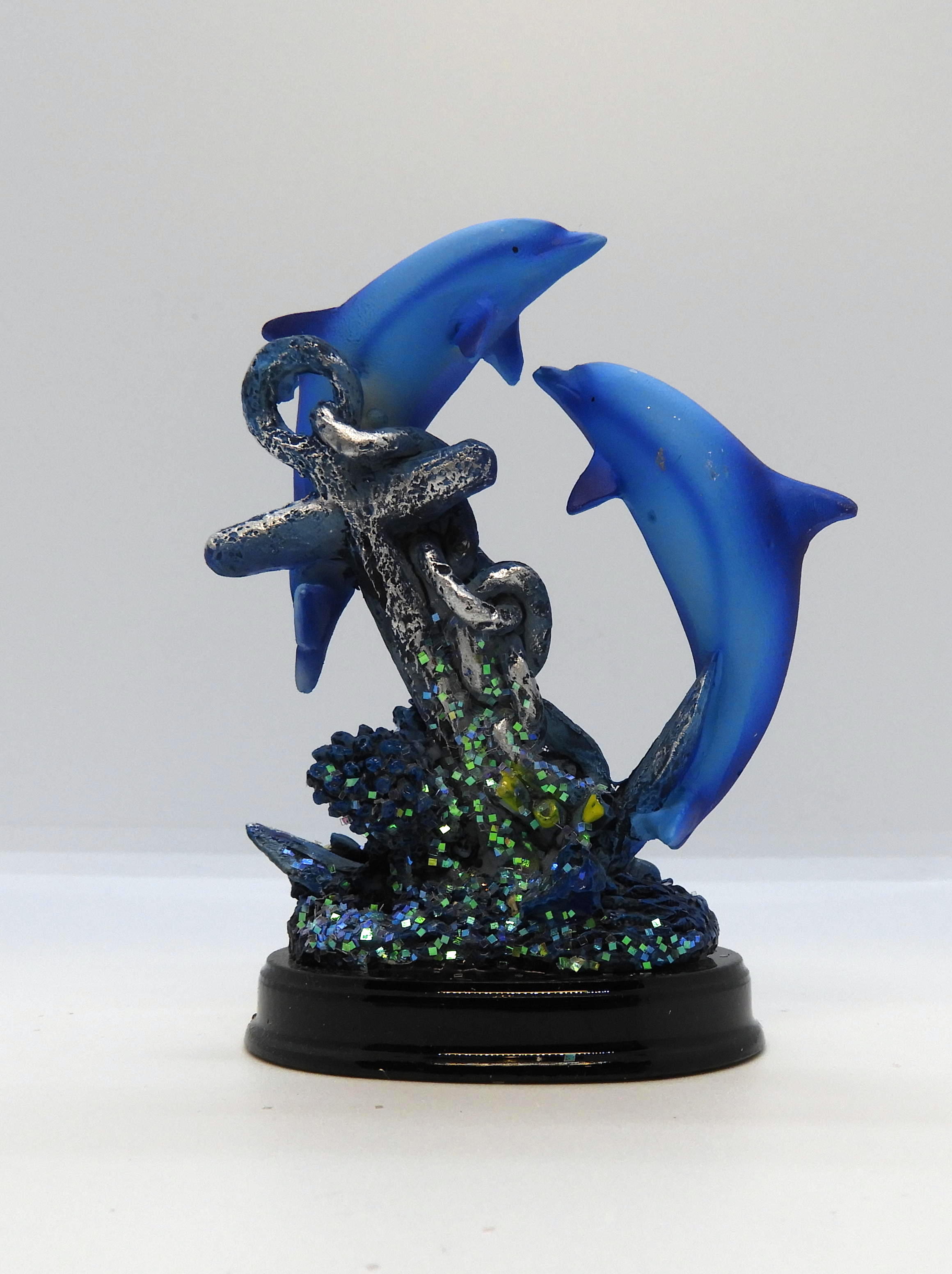 Delfin, Delfiner E