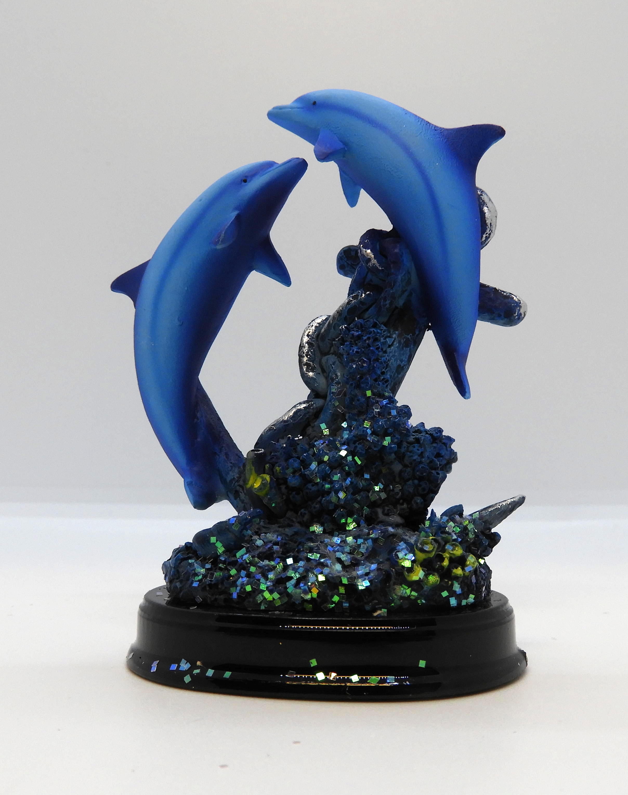 Delfin, Delfiner E - 2