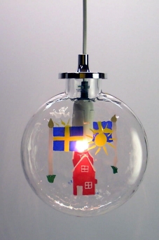 Glaslampan Stella Klar Röd Stuga