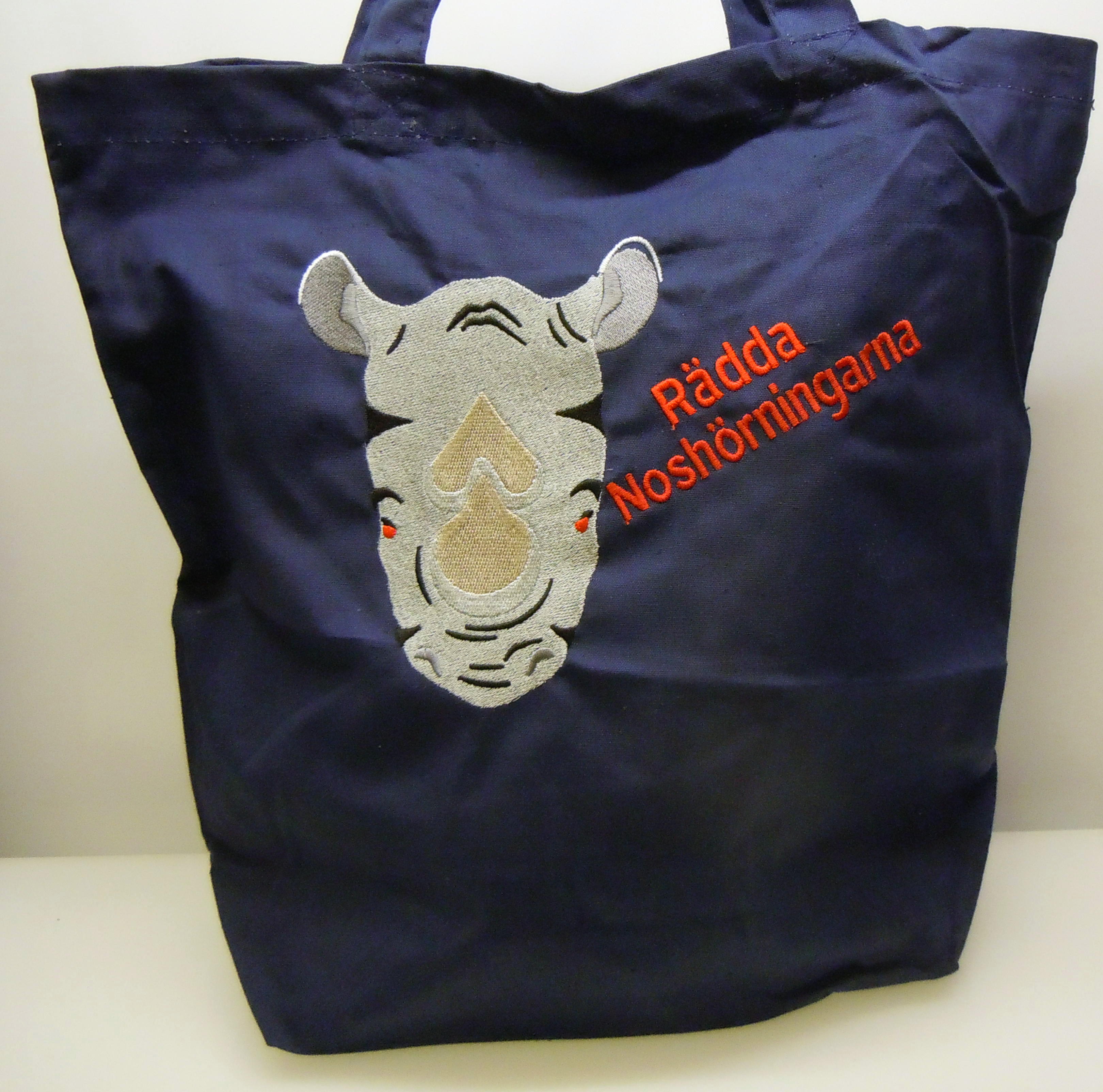 Praktisk broderad tygkasse "Rädda Noshörningarna"!  - 2