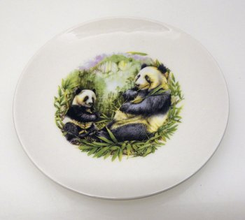Liten Tallrik med Panda med unge