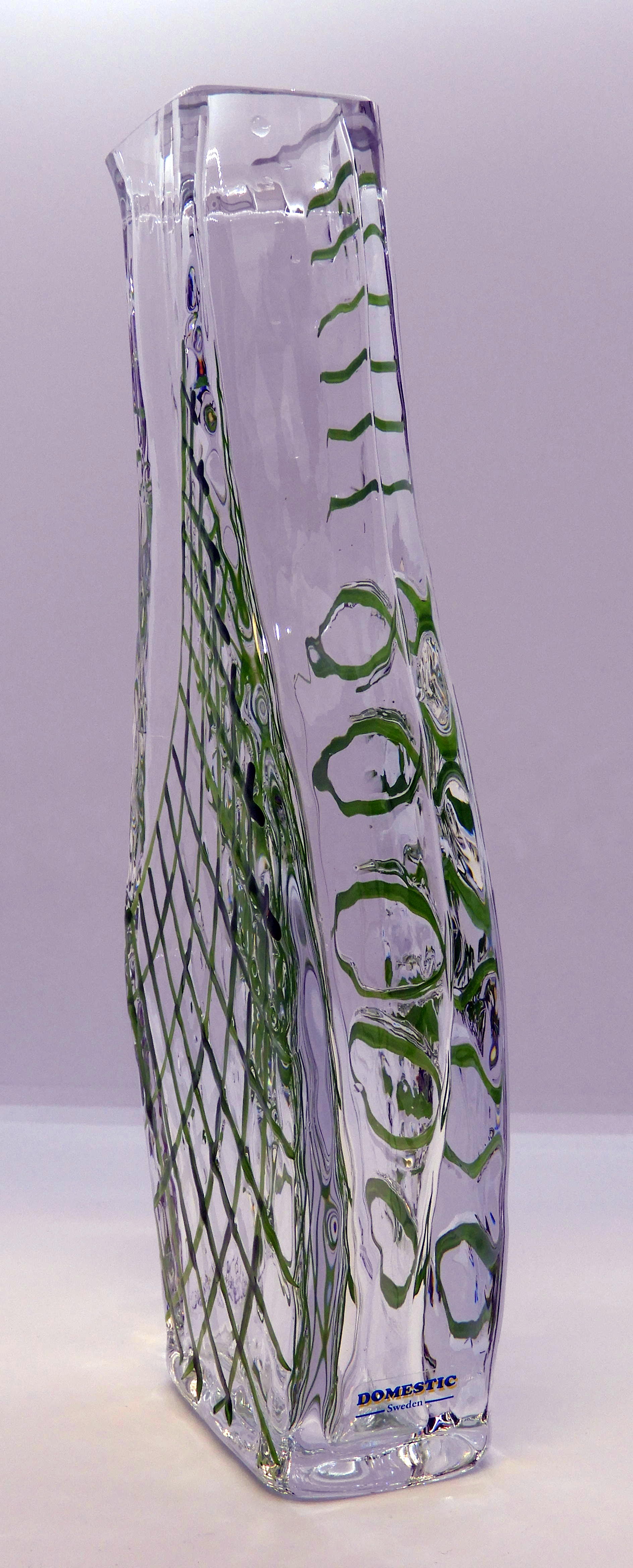 Glasvas av Wiktor Berndt, Fiskar i nät, grön - 3