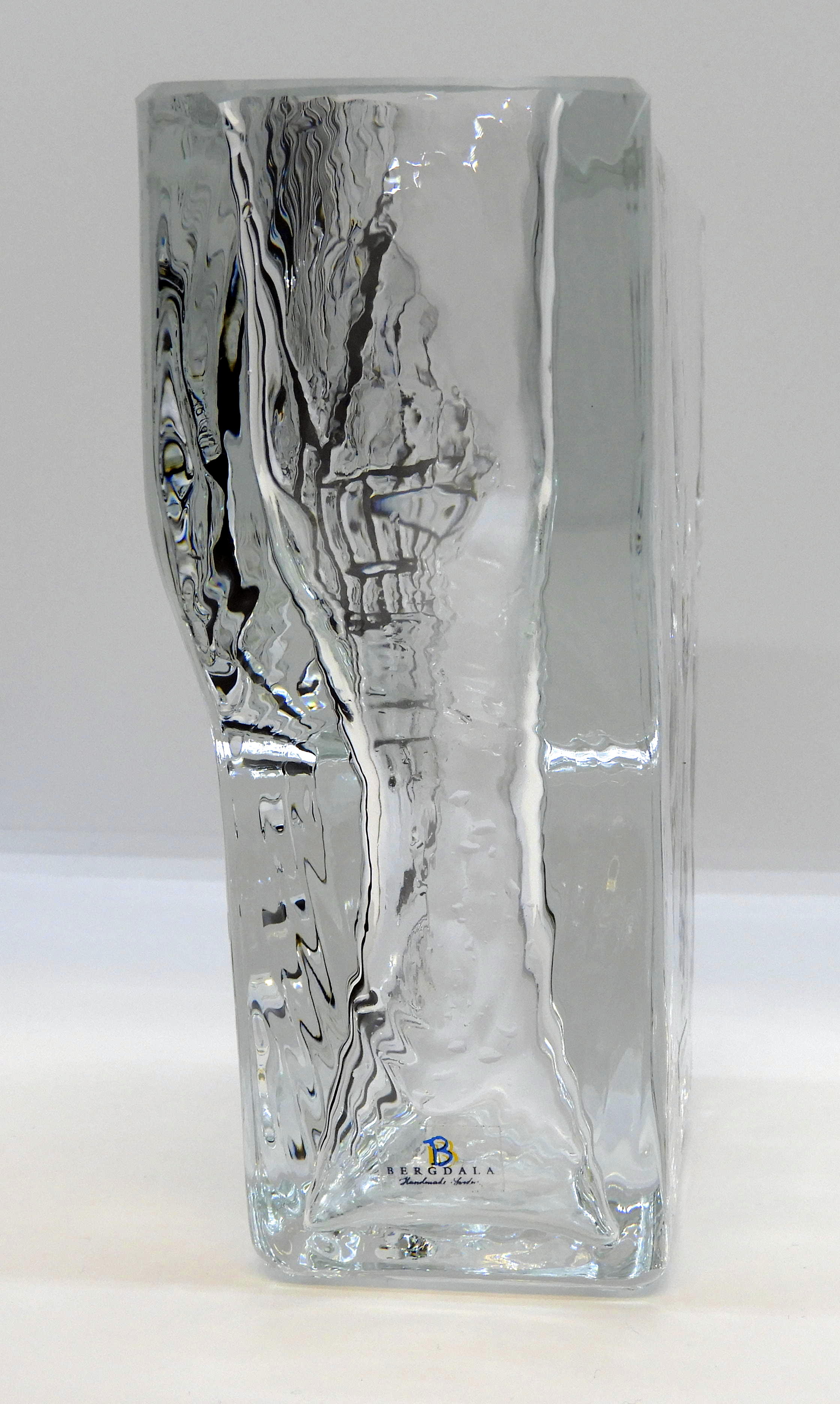 Glasvas av Wiktor Berndt, Viking Svart - 2