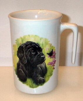 Nova mugg med Labberador valp svart