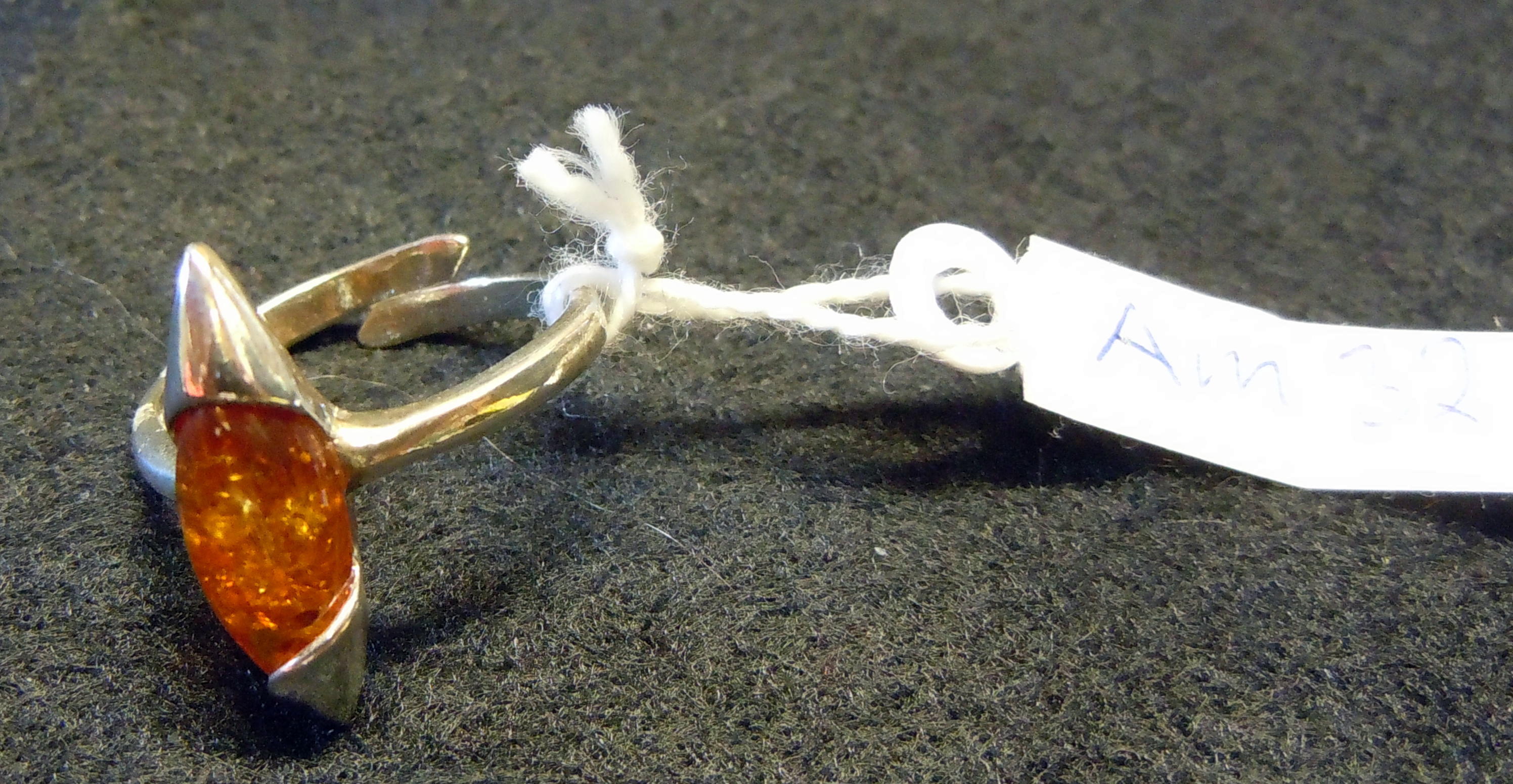 Bärnsten Amber Rav Ring / Silver 31 - 2