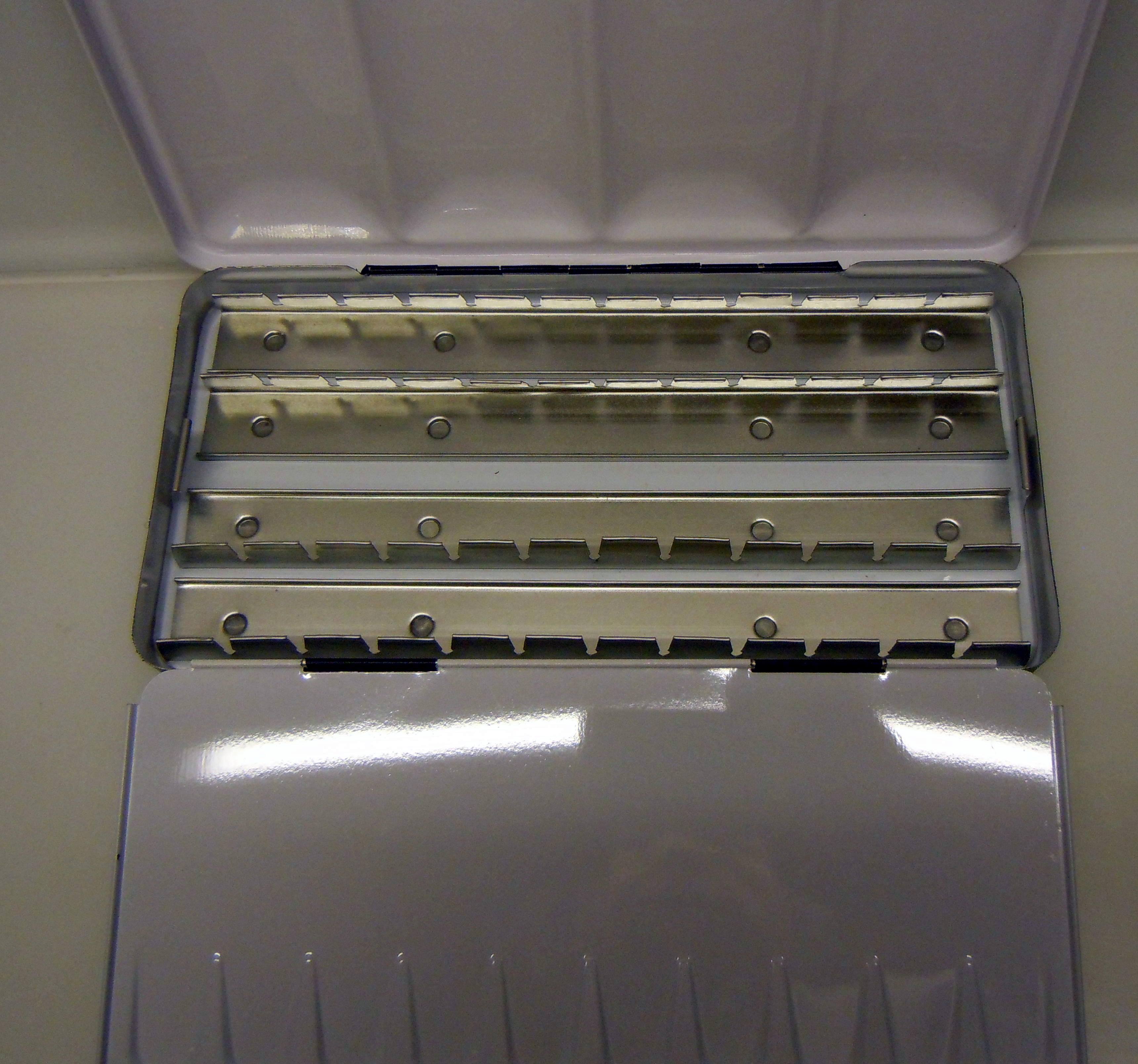 Plåtask plats för 24 st 1/2 kopp eller 12 st, 1/1 kopp - 2
