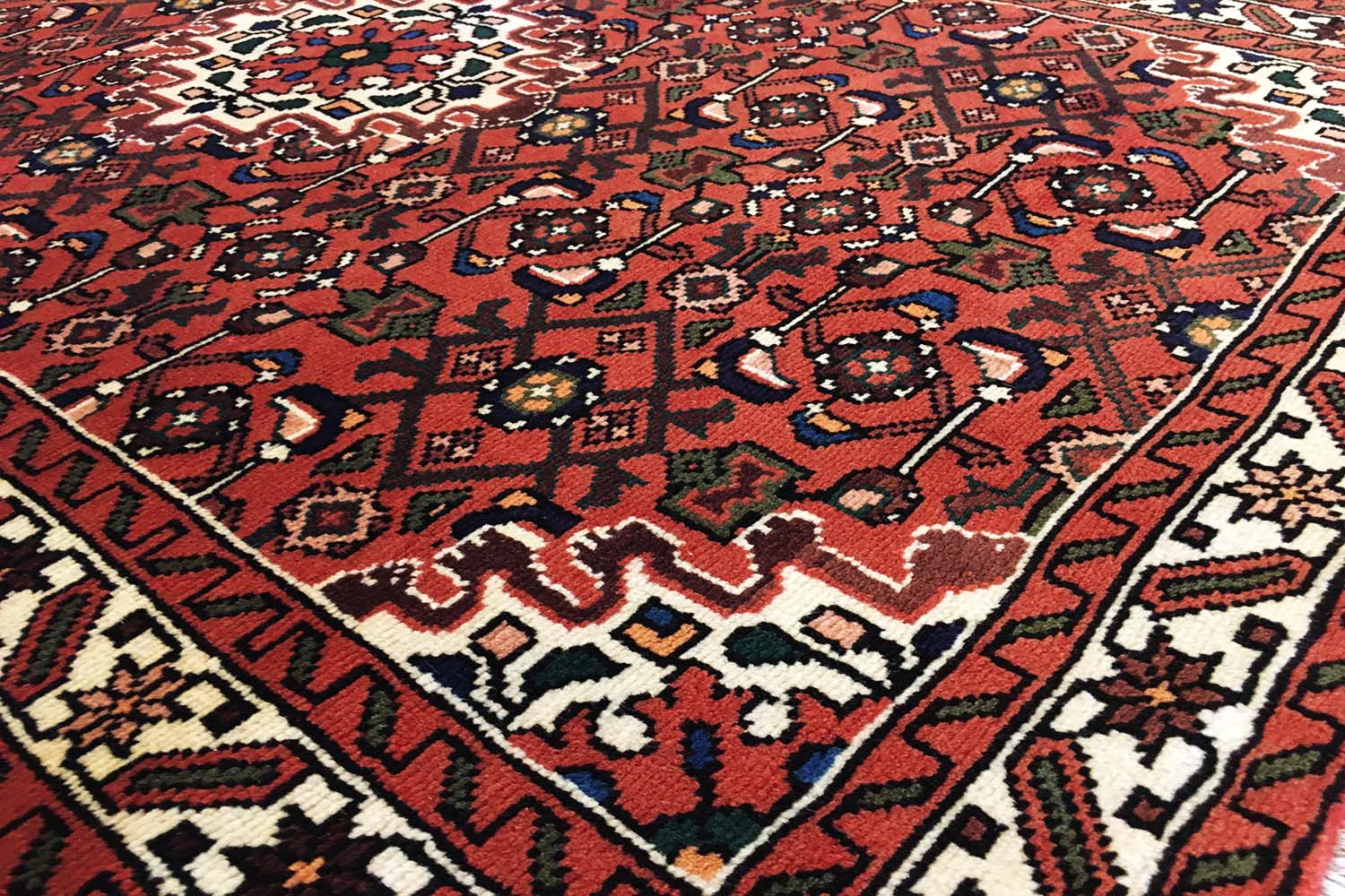 Hosseinabad 100x154cm - 3