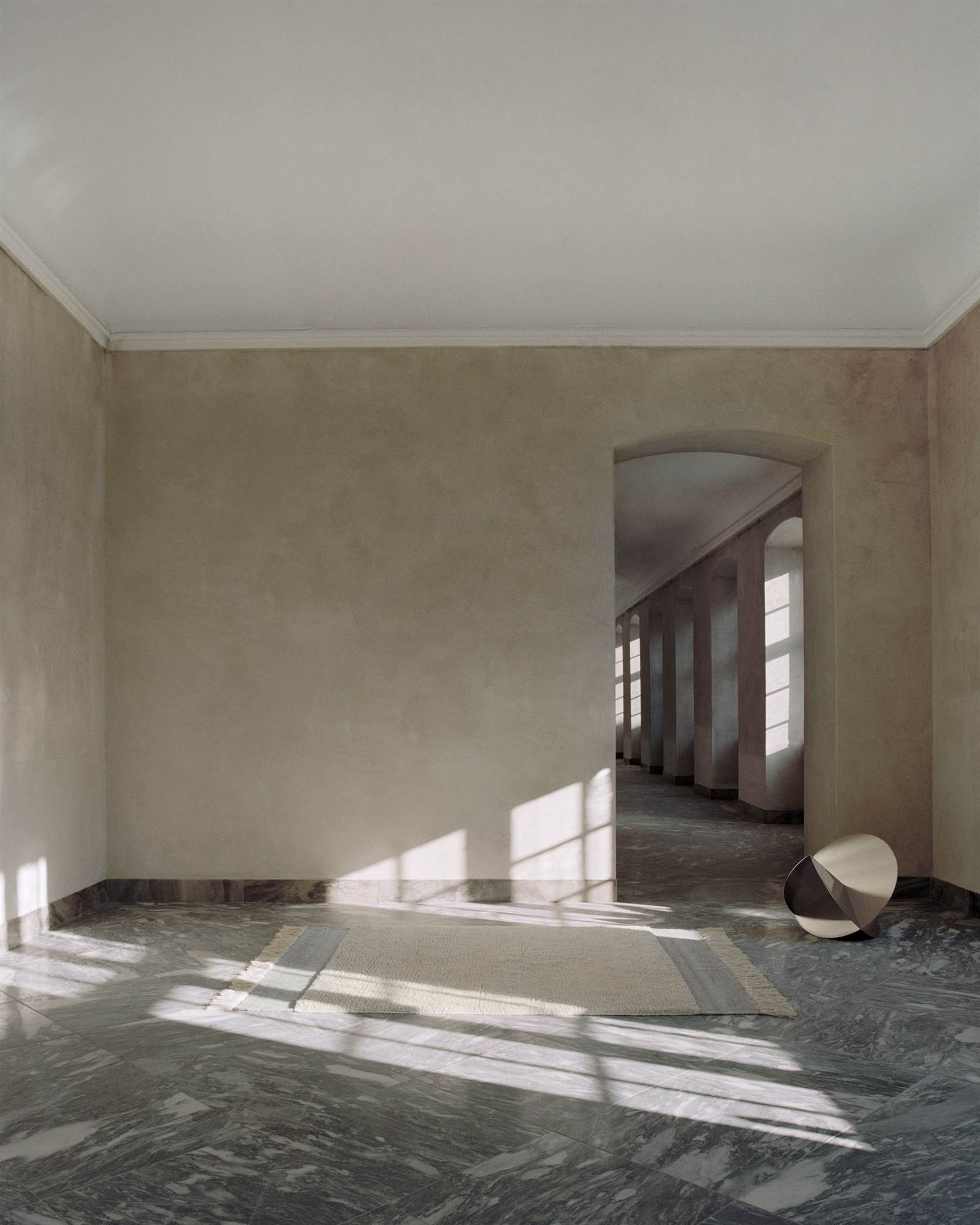 Humble Act Ivory 250x350cm - 2