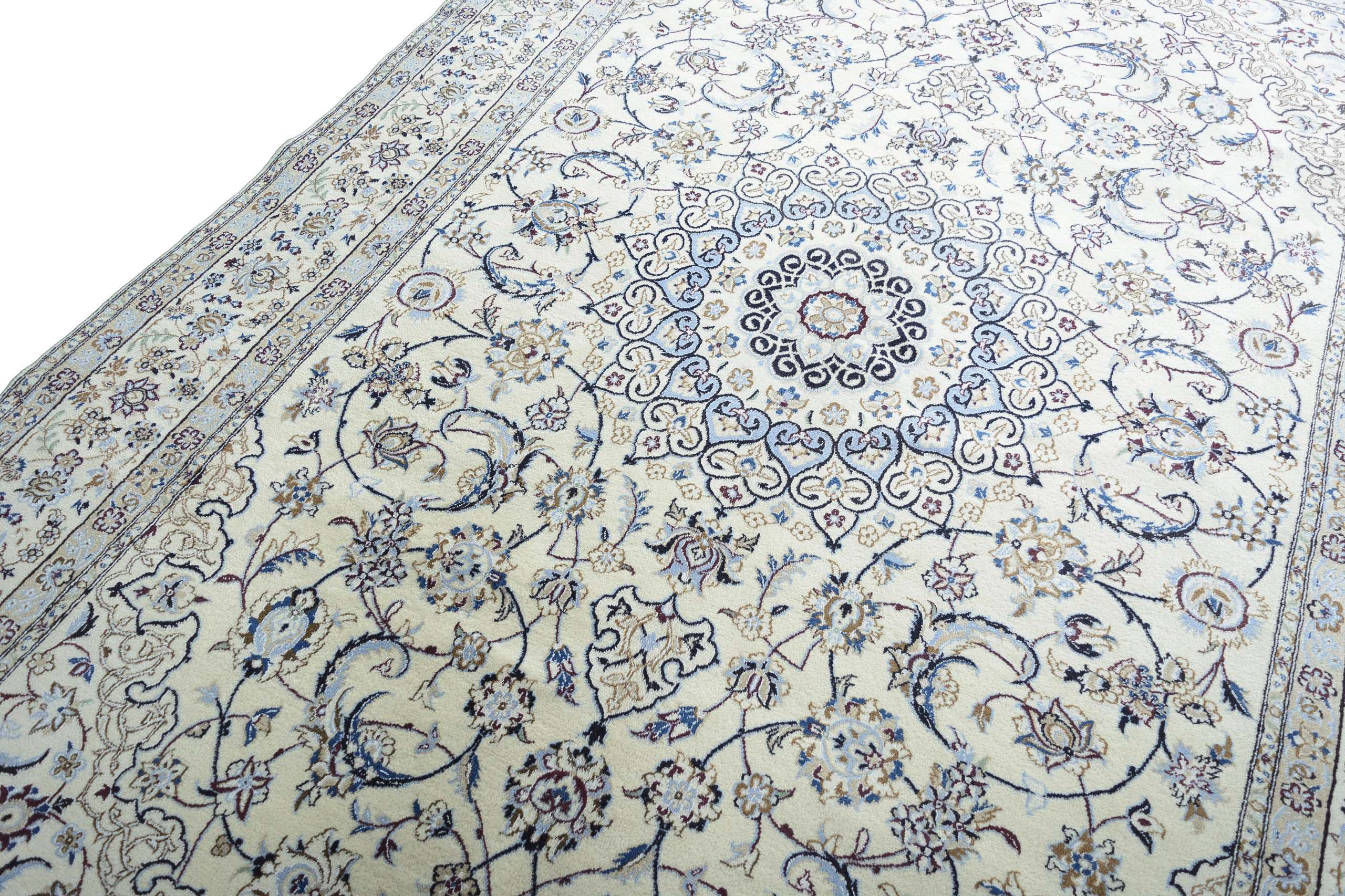Nain Fine 197x311cm - 4