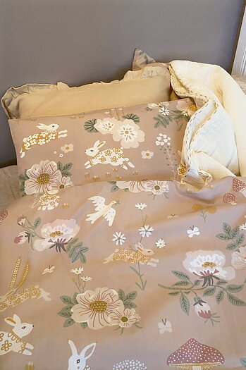 BABY CRIB BEDLINEN SET
