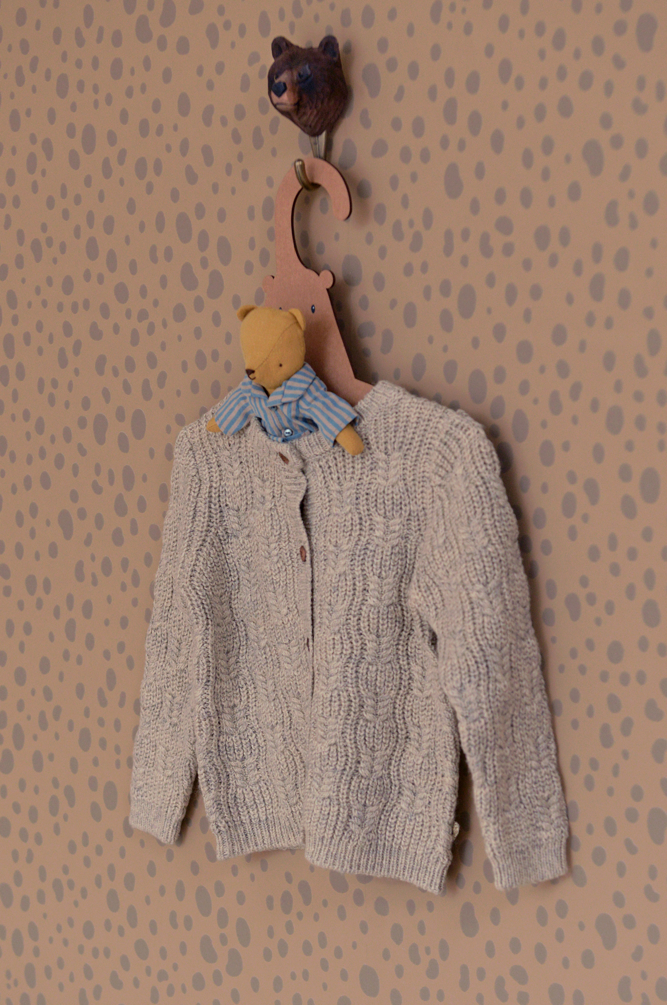 ANIMAL DOTS SOFT BROWN - 4