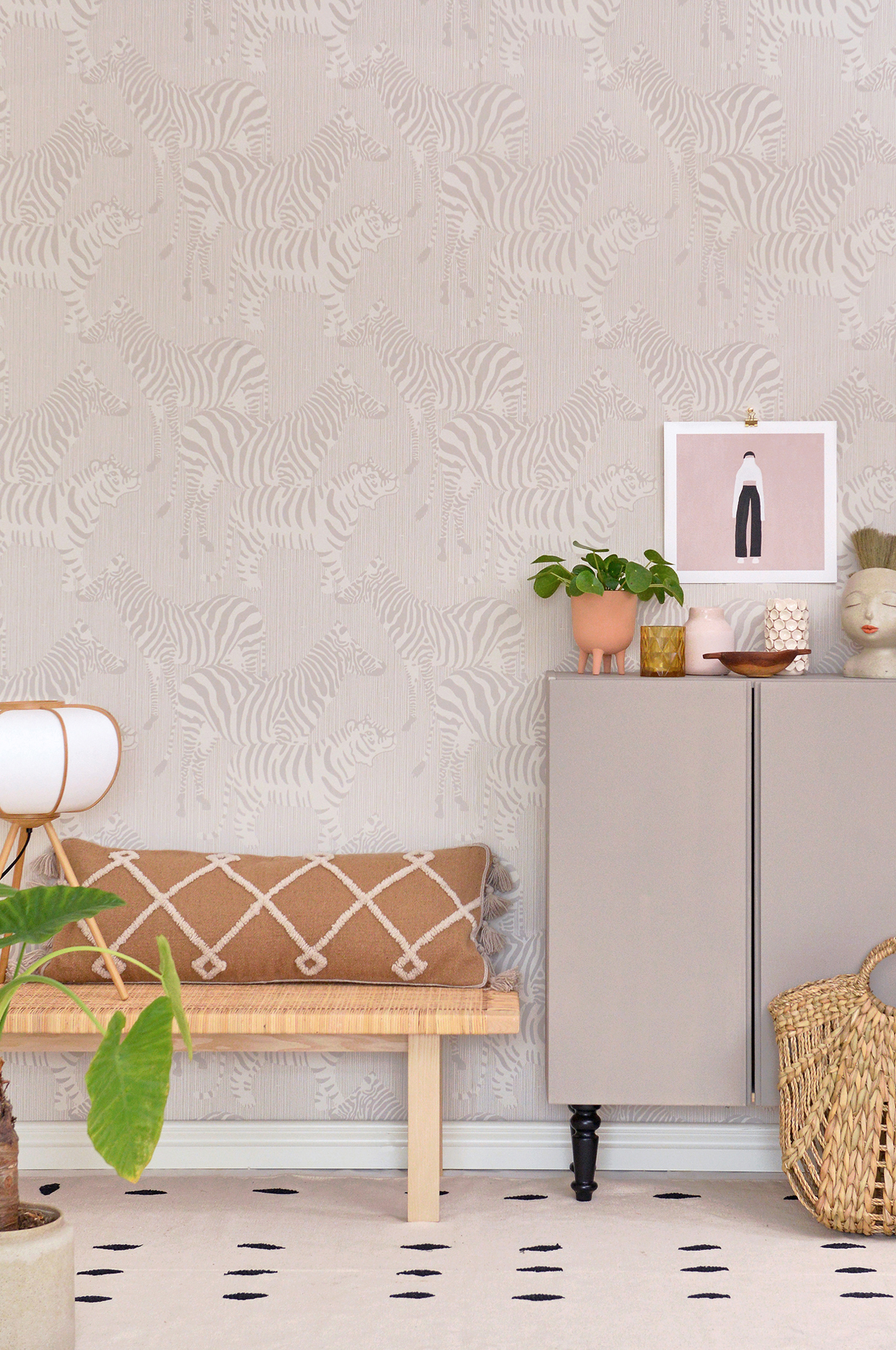 SAFARI STRIPES WARM GREY - 4