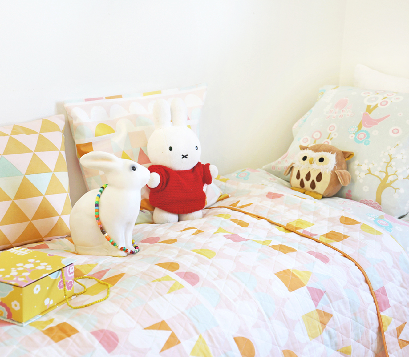 QUILTED BLANKET
