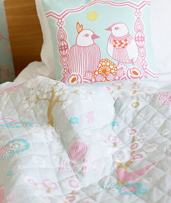 QUILTED BLANKET