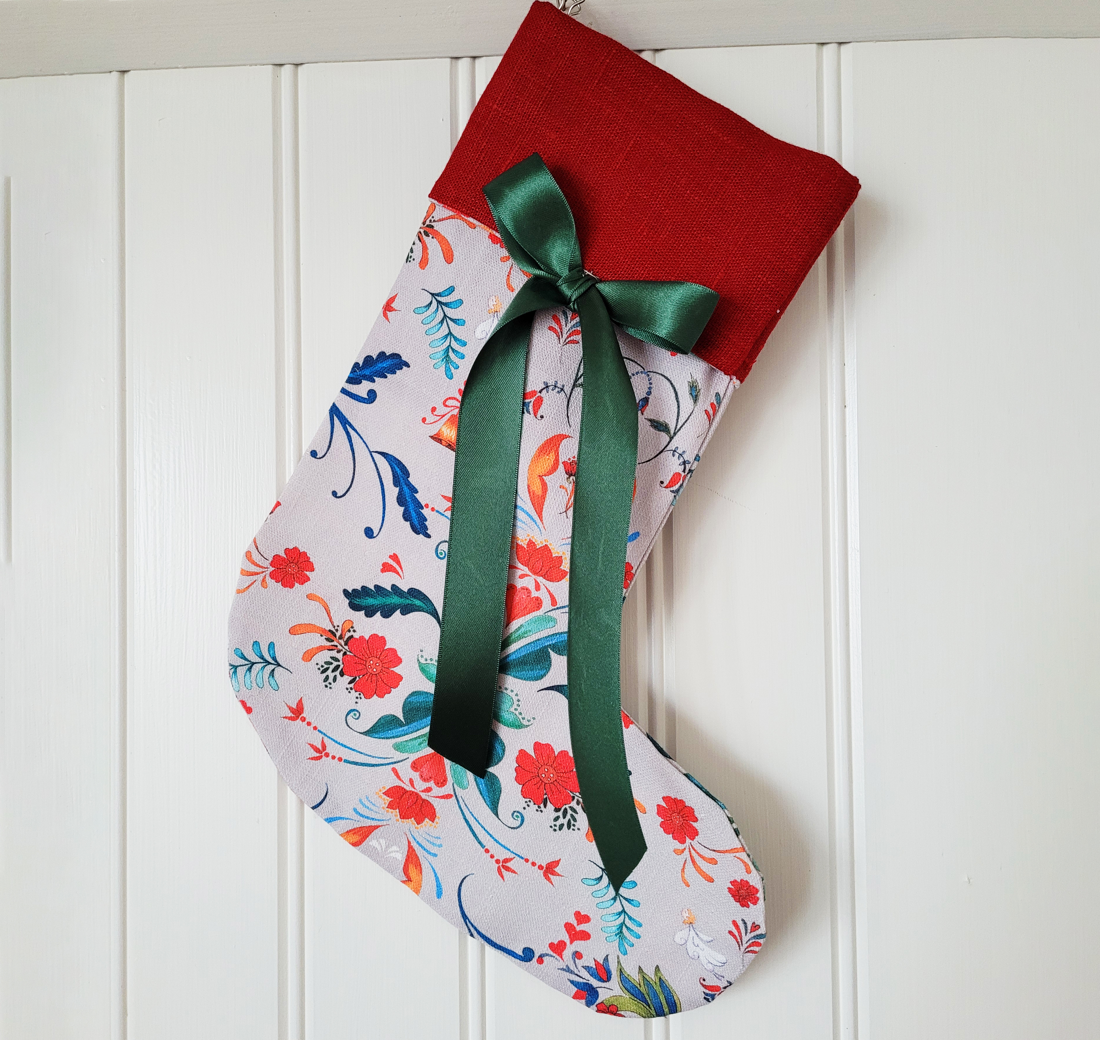 Julstrumpa TRADITION, röd krage