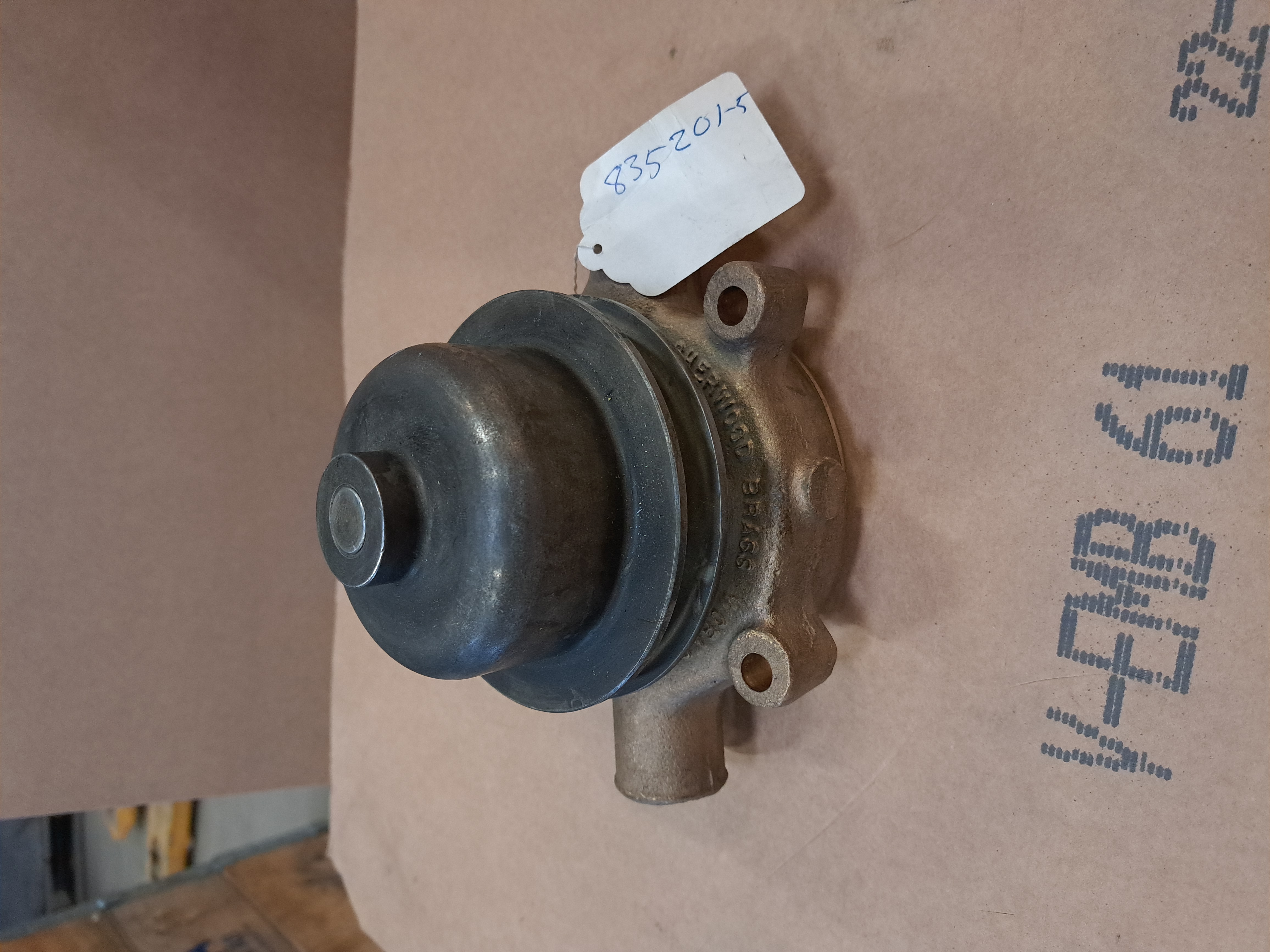 Vattenpump