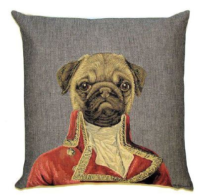 Mops  aristodogs