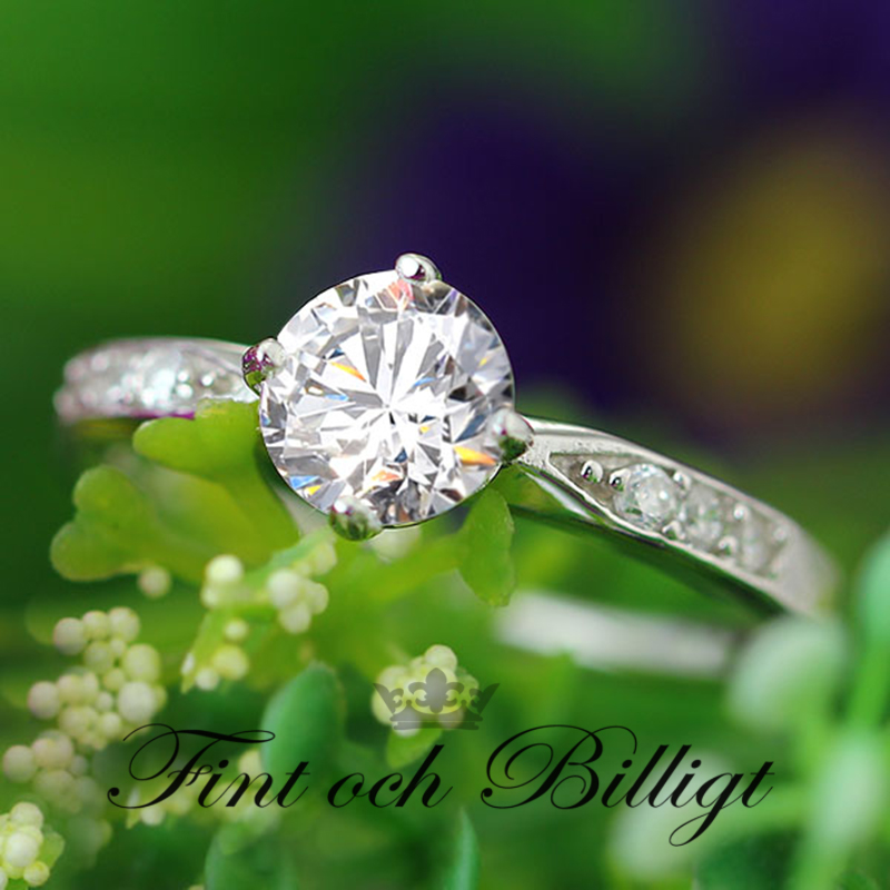 Silver Ring Princess - 925s 0.75CT CZ Diamond 6pcs. Sidestone - 2