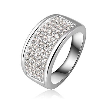 Platinumpläterad Diva Ring med Cubic Zirconia Stenar