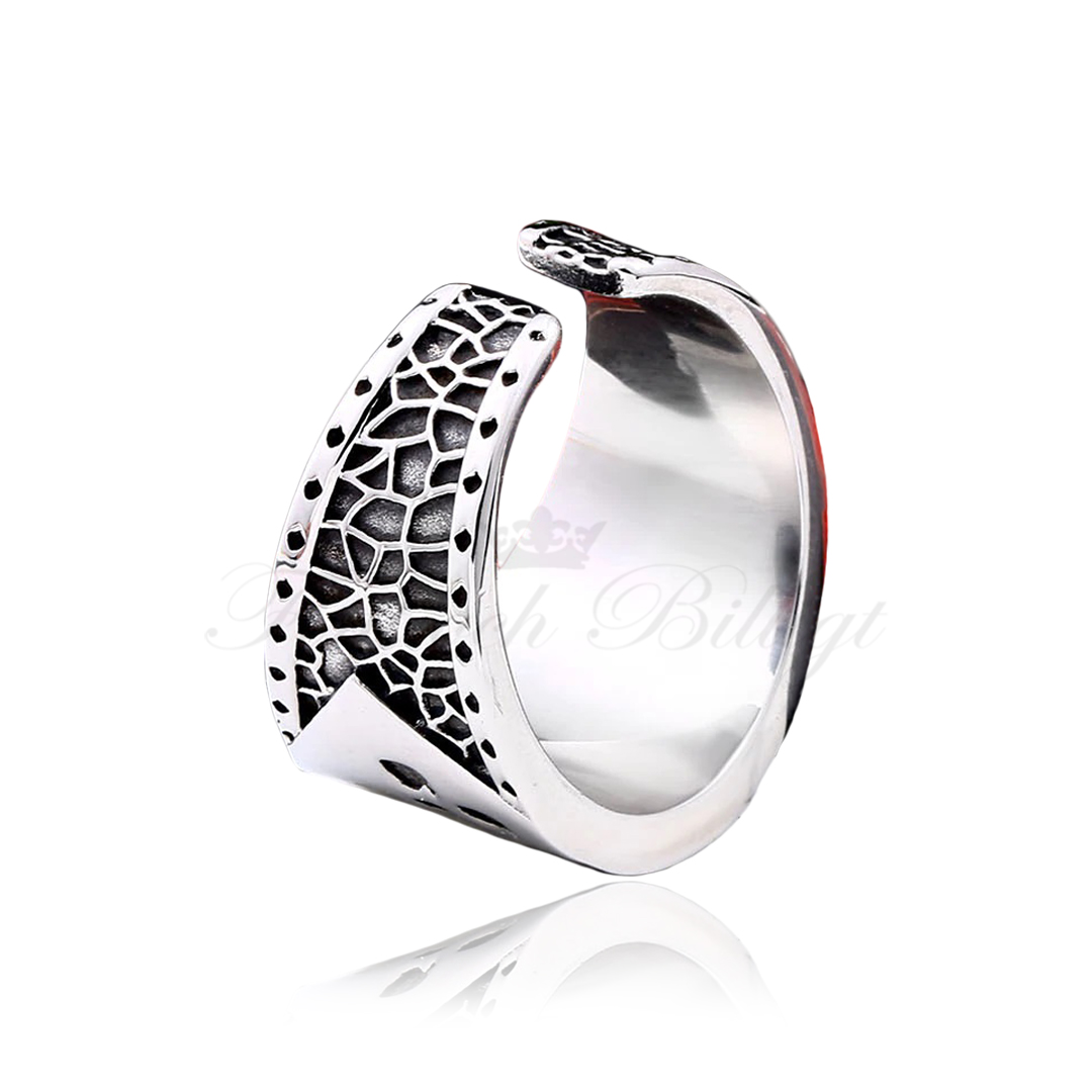 Punk Ring - Royal Hand Poker Ring - Royal Straight Flush - 3