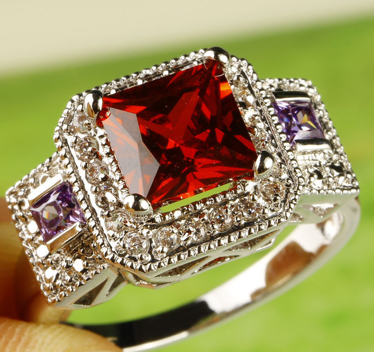 Celebrity LUXURY - Silver plated with 8mm*8mm Swarovski - 2