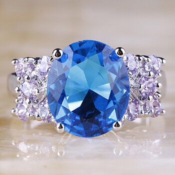 *LUXURY* Diva Ring with 11*14mm Sky Blue Swarovski