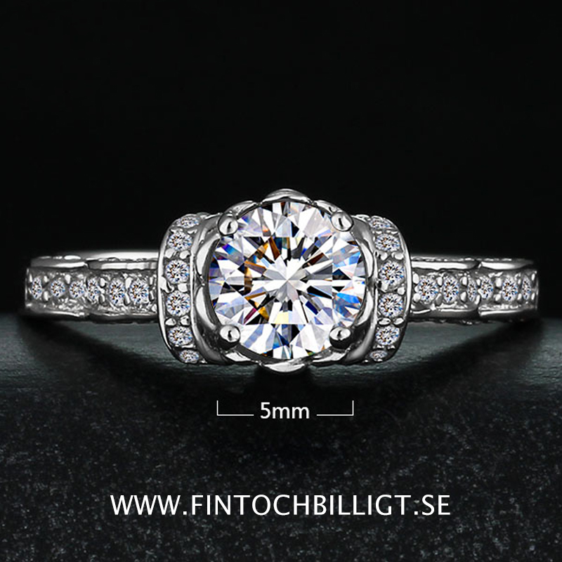 Silverring Lyxig Rund - 925s Briljantslipad CZ AAA Grade - 5
