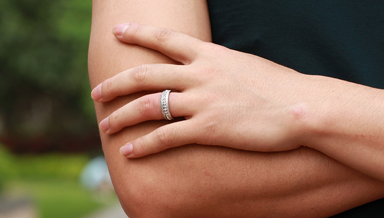 Ring Sparkling Eternity - Frostet Glimrende Poleret CZ 4mm 6mm - 2