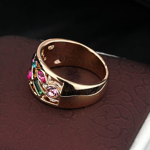 Läcker 18k Guldpläterad Ring med Swarovski Kristaller - 3