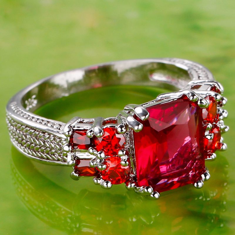 *LUXURY* Silver plated with 9 gorgeous ruby ​​red Swarovski Crystals - 3
